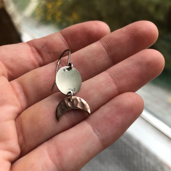 Copper moon earrings - Picture 2 of 3